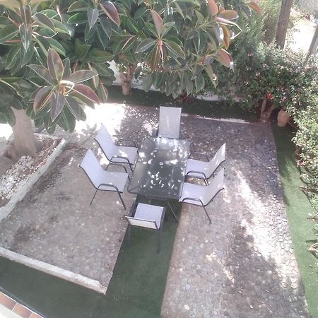 President Guest House Keratokampos Extérieur photo